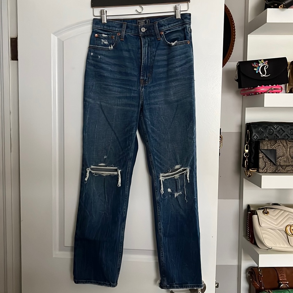 Abercrombie & fitch ultra high rise straight 27 4 r medium